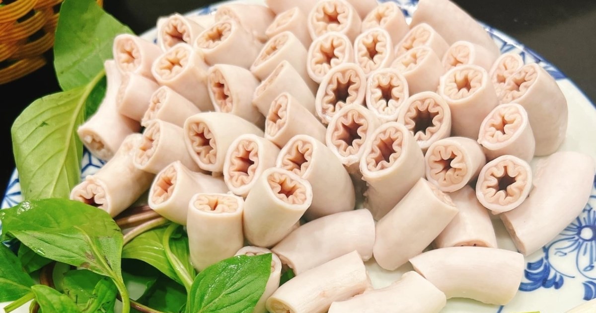 Quán lòng se điếu nổi tiếng TPHCM bị kiểm tra, tạm dừng đón khách- Ảnh 1.