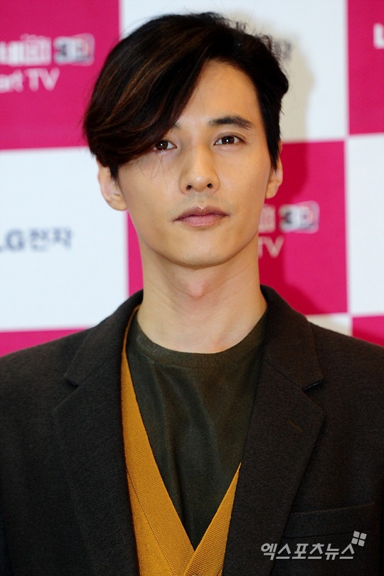 Won Bin lần đầu lên tiếng trước drama của Kim Soo Hyun và gia đình Kim Sae Ron- Ảnh 1. Won Bin lần đầu lên tiếng trước drama của Kim Soo Hyun và gia đình Kim Sae Ron- Ảnh 1.