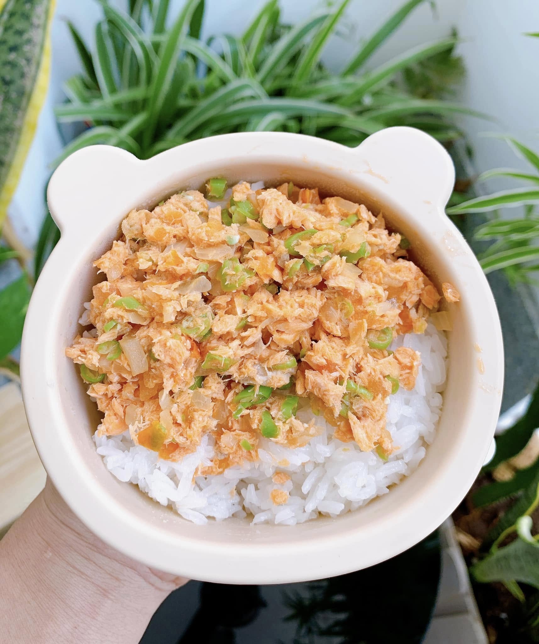 Nấu riêng từng món con chỉ phá không ăn, nữ điều dưỡng thử "mix" hết mọi thứ và kết quả ngoài dự đoán- Ảnh 11.