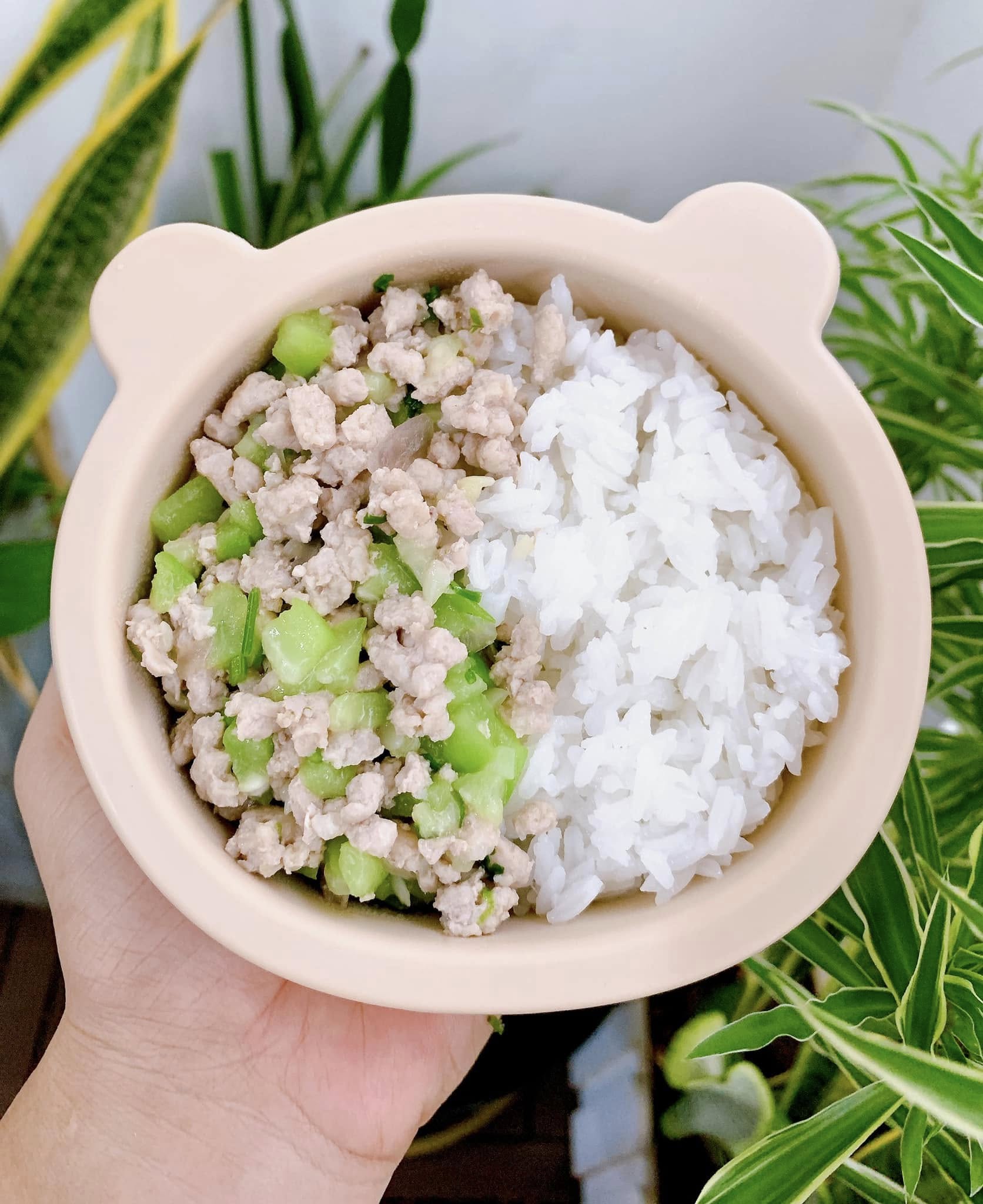 Nấu riêng từng món con chỉ phá không ăn, nữ điều dưỡng thử "mix" hết mọi thứ và kết quả ngoài dự đoán- Ảnh 17.