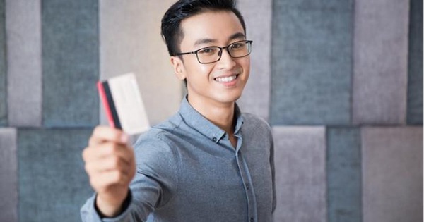 Giới trẻ Việt chuyển mình: Từ e ngại nợ nần đến tự tin hoàn tiền với thẻ tín dụng- Ảnh 1.
