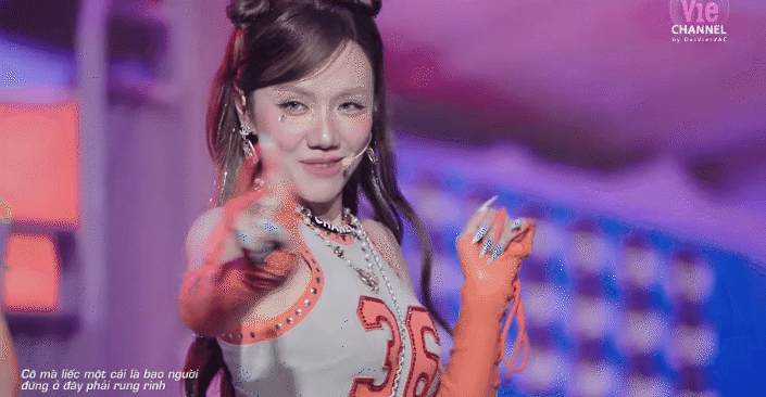Loạt nhân tố mới của Em Xinh gây bất ngờ, hát - rap “ăn đứt” dàn sao khủng đội Bích Phương- Ảnh 1.