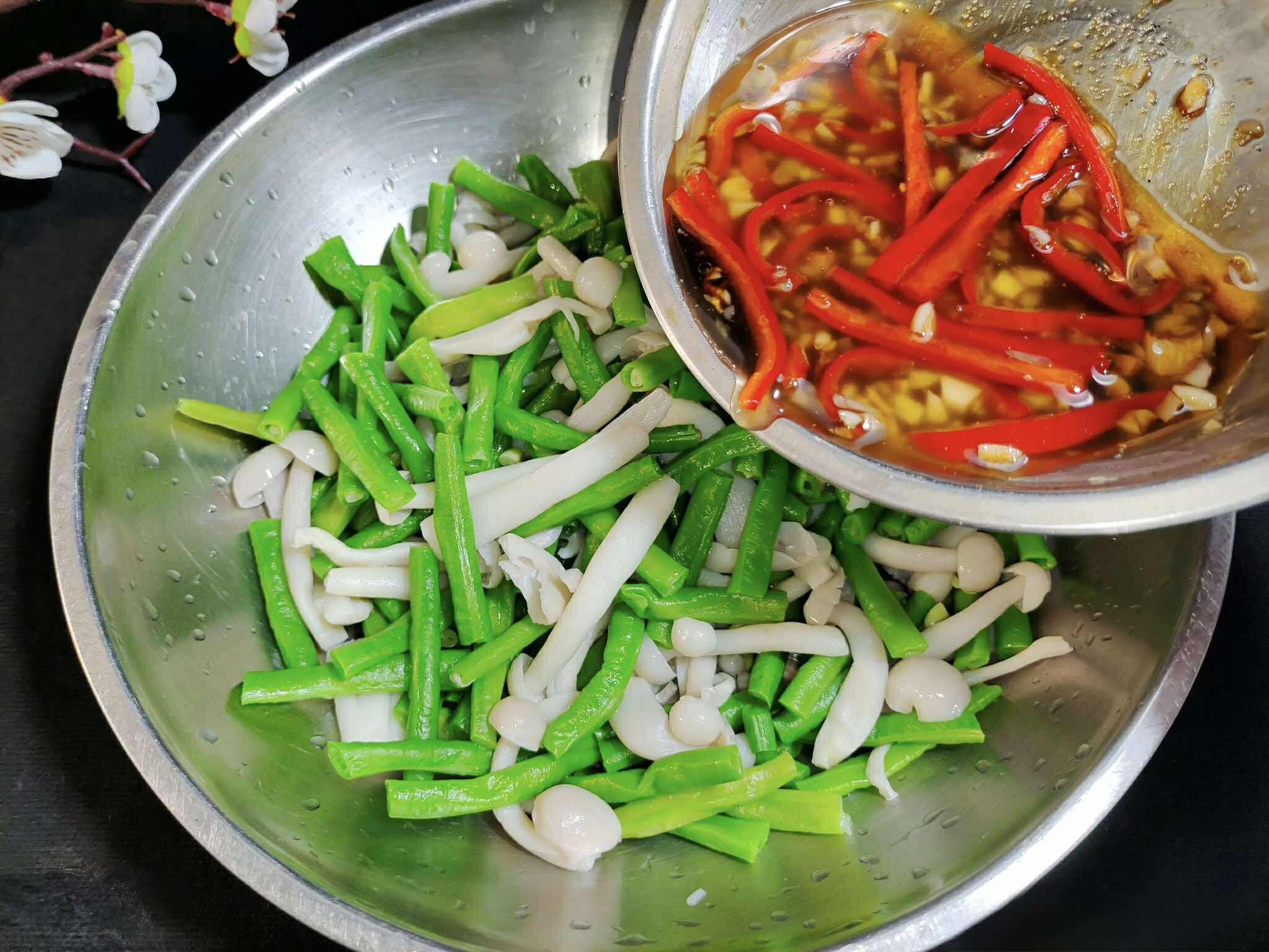 Nếu chưa biết ăn gì cho bữa tối hãy làm món này: Nguyên liệu rẻ tiền, tươi ngon ăn lại giòn mát cực hấp dẫn- Ảnh 6.