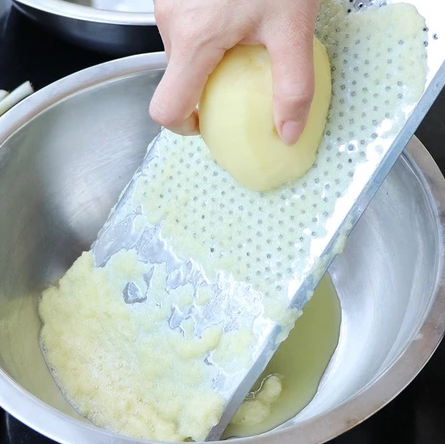 Bạn nhất định phải thử ăn khoai tây theo cách này: Mềm dẻo bên ngoài, ngọt thơm bên trong quyện với sốt chấm cực ngon- Ảnh 2. Bạn nhất định phải thử ăn khoai tây theo cách này: Mềm dẻo bên ngoài, ngọt thơm bên trong quyện với sốt chấm cực ngon- Ảnh 2.