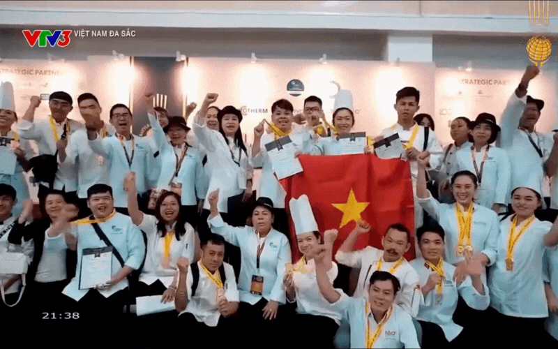 Chiếc bánh cưới "Hỷ sự hát bội" của nghệ nhân Việt đoạt giải cao nhất tại đấu trường ẩm thực hàng đầu châu Á- Ảnh 9.