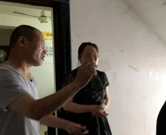 Dắt chó đi dạo, cô gái khiến cả gia đình mất mạng: Nuông chiều chính là đang hại một đứa trẻ! - Ảnh 3.
