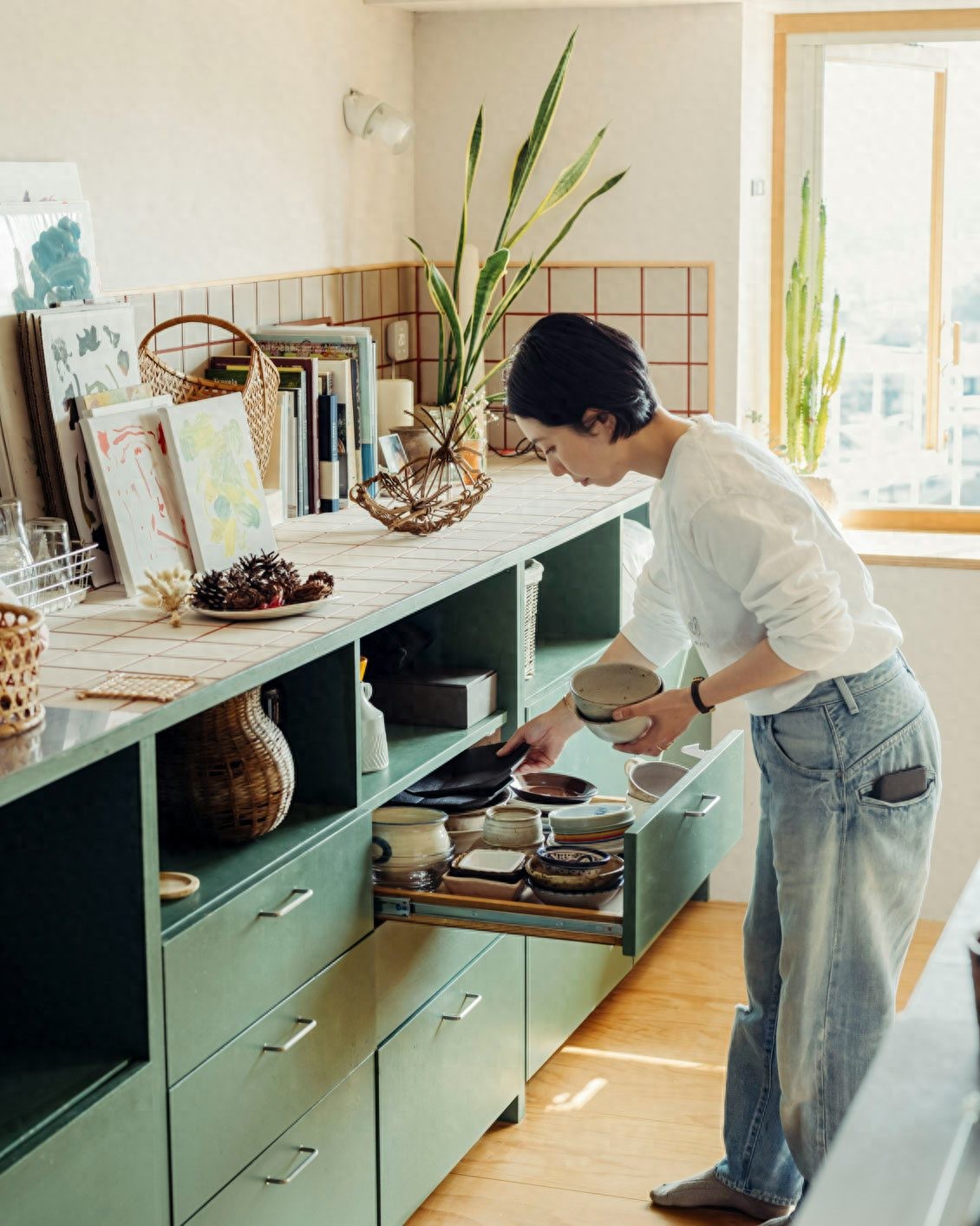 Sống tối giản và tiết kiệm bắt đầu từ đây: 10 món cần giữ, còn lại cứ vứt đi- Ảnh 1.