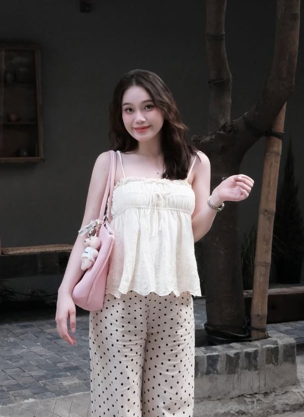 Vợ mới cưới của Hồ Văn Cường lộ hint có bầu?- Ảnh 3. Vợ mới cưới của Hồ Văn Cường lộ hint có bầu?- Ảnh 3.