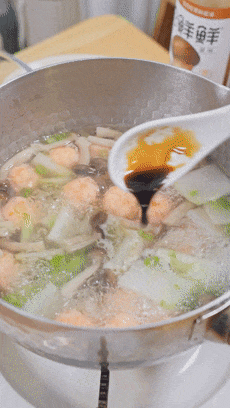 Món canh 5 phút cho ngày nắng nóng, không cần xào nấu phức tạp vẫn thơm ngon ngỡ ngàng- Ảnh 11.