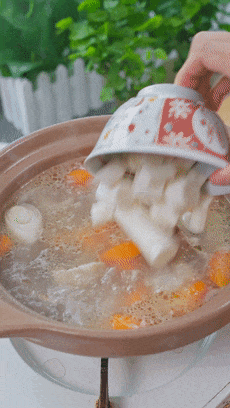 Một bát canh tăng dương khí mùa hè: Còn tốt hơn cả tắm nắng, trẻ nhỏ đến người già đều dễ ăn- Ảnh 9. Một bát canh tăng dương khí mùa hè: Còn tốt hơn cả tắm nắng, trẻ nhỏ đến người già đều dễ ăn- Ảnh 9.