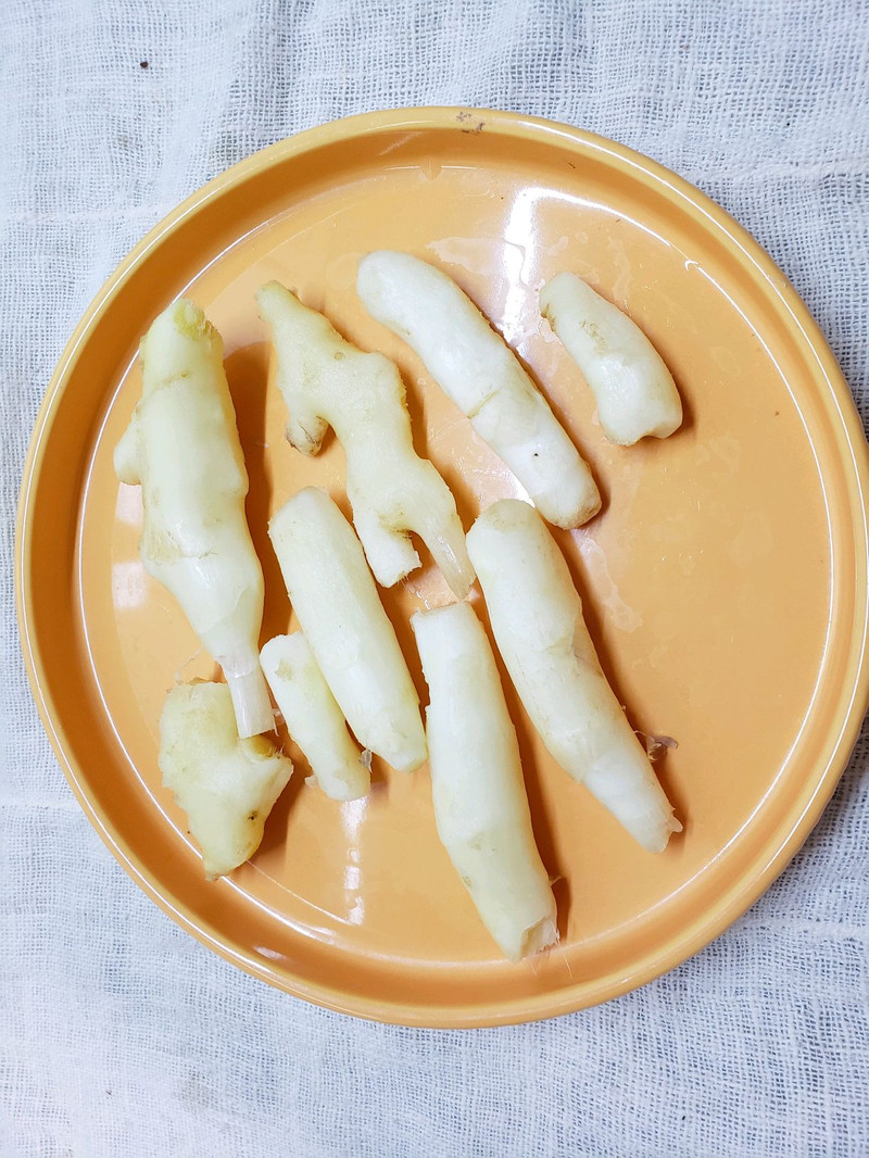 Đây là  2 món ăn "bổ dương khí" mẹ tôi thường làm từ nguyên liệu cực rẻ, ai ăn cũng thốt lên "ngon thật"- Ảnh 1.