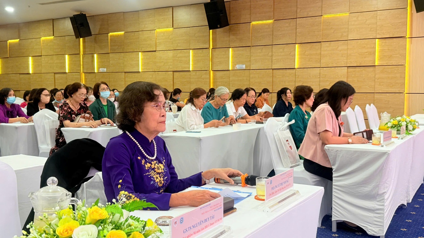 Hội thảo “Ngừa thai khẩn cấp: Thực trạng và giải pháp thực hiện”- Ảnh 2. Hội thảo “Ngừa thai khẩn cấp: Thực trạng và giải pháp thực hiện”- Ảnh 2.