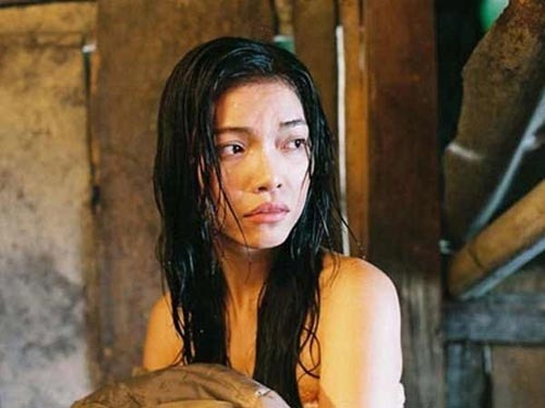 Mỹ nhân Việt từng được gọi là “quả bom sex": Âm thầm rút khỏi showbiz, tuổi 42 vẫn độc thân nhưng cực kỳ nóng bỏng- Ảnh 2.