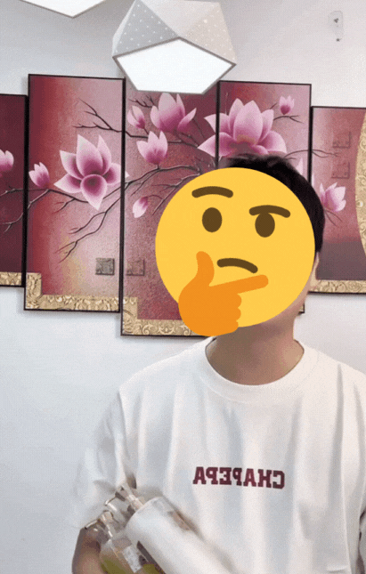 1 thành viên chủ chốt team Quang Linh Vlogs có động thái trở lại sau 3 tháng: Rưng rưng nước mắt- Ảnh 1.