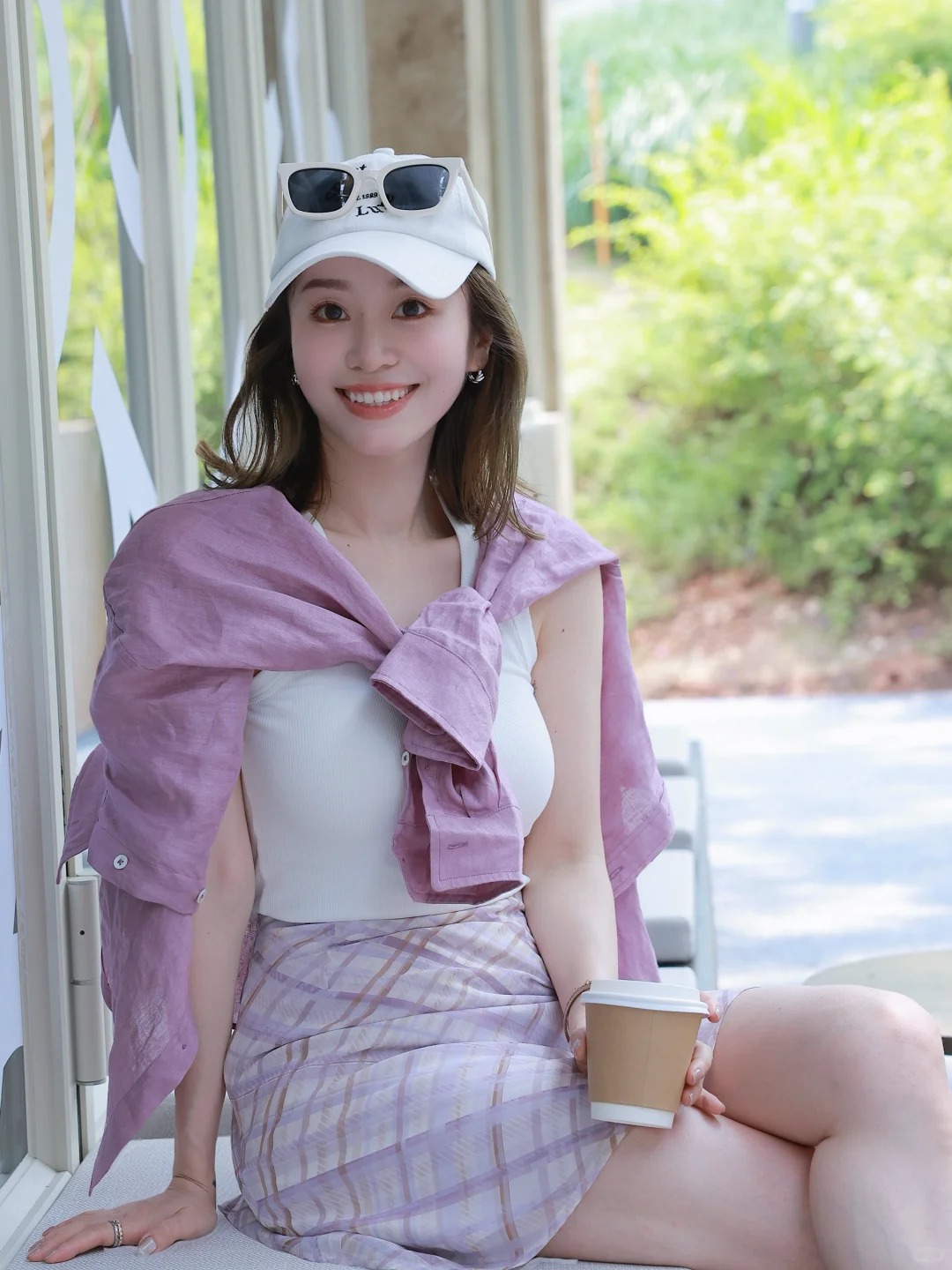 Mặc màu tím đúng cách: 3 con giáp vào mùa hè càng diện tím càng giàu sang- Ảnh 2.