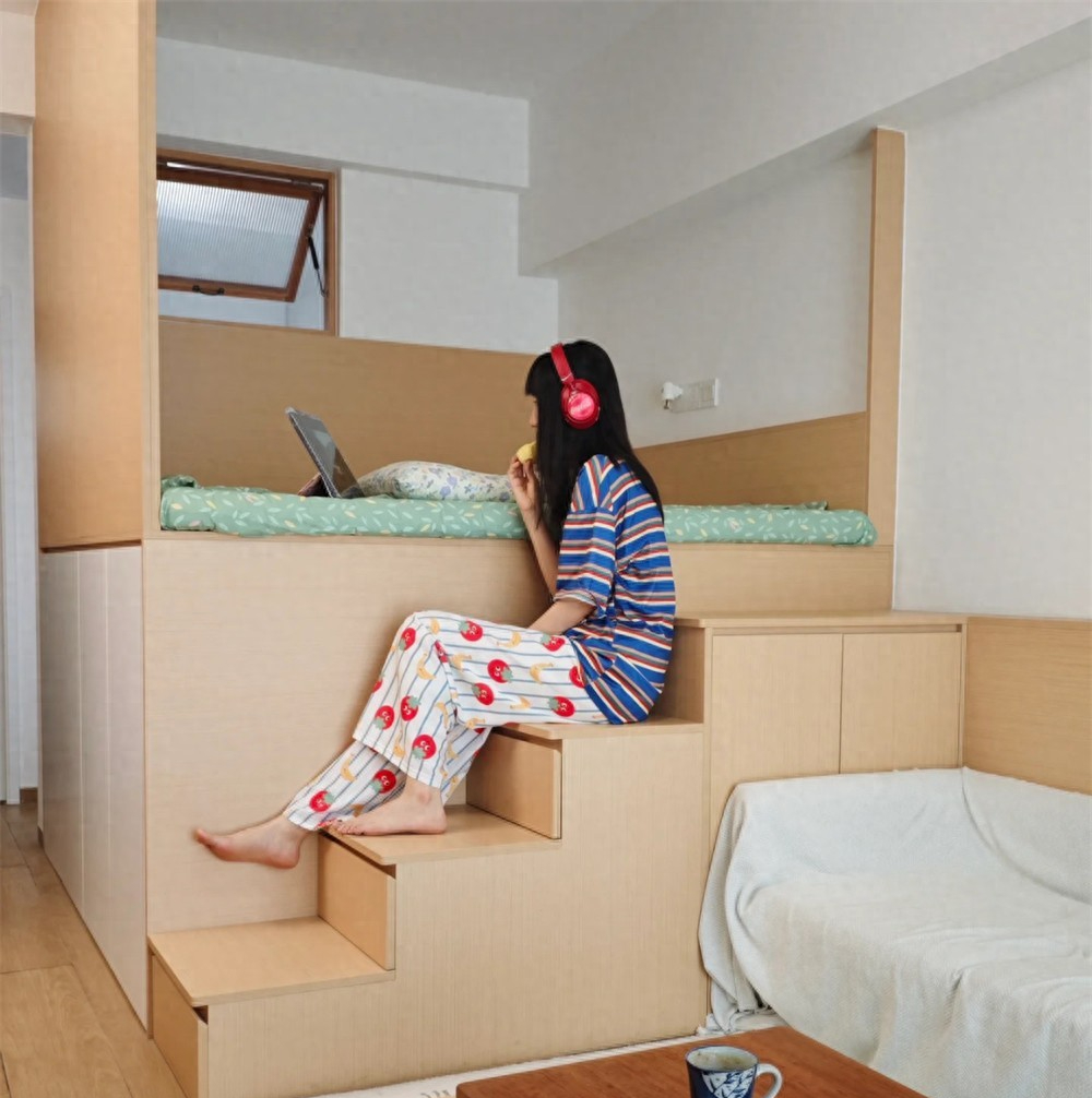 Chỉ 30m² mà làm được nhà 2 phòng ngủ: Cô gái 27 tuổi khiến ai cũng muốn về cải tạo lại nhà mình- Ảnh 1.