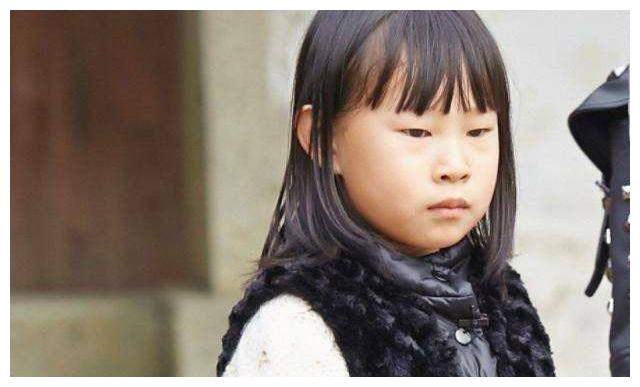 Màn lột xác ngỡ ngàng không tin nổi của "ái nữ" từng bị bạo lực mạng suốt tuổi thơ vì ngoại hình xấu xí- Ảnh 4.