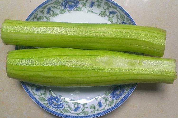 Bí quyết để xào mướp không bị đen, ra nhiều nước - Ảnh 3.