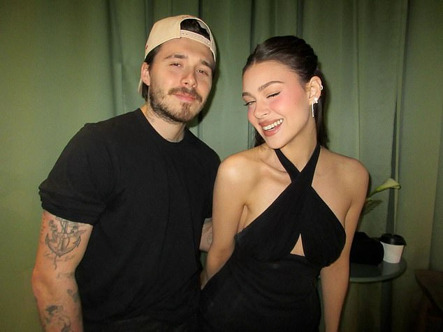 Cú twist drama nhà Beckham: Bạn gái cũ của cậu 2 nói thẳng về quan hệ quá khứ với cậu cả, không như lời đồn!- Ảnh 5.