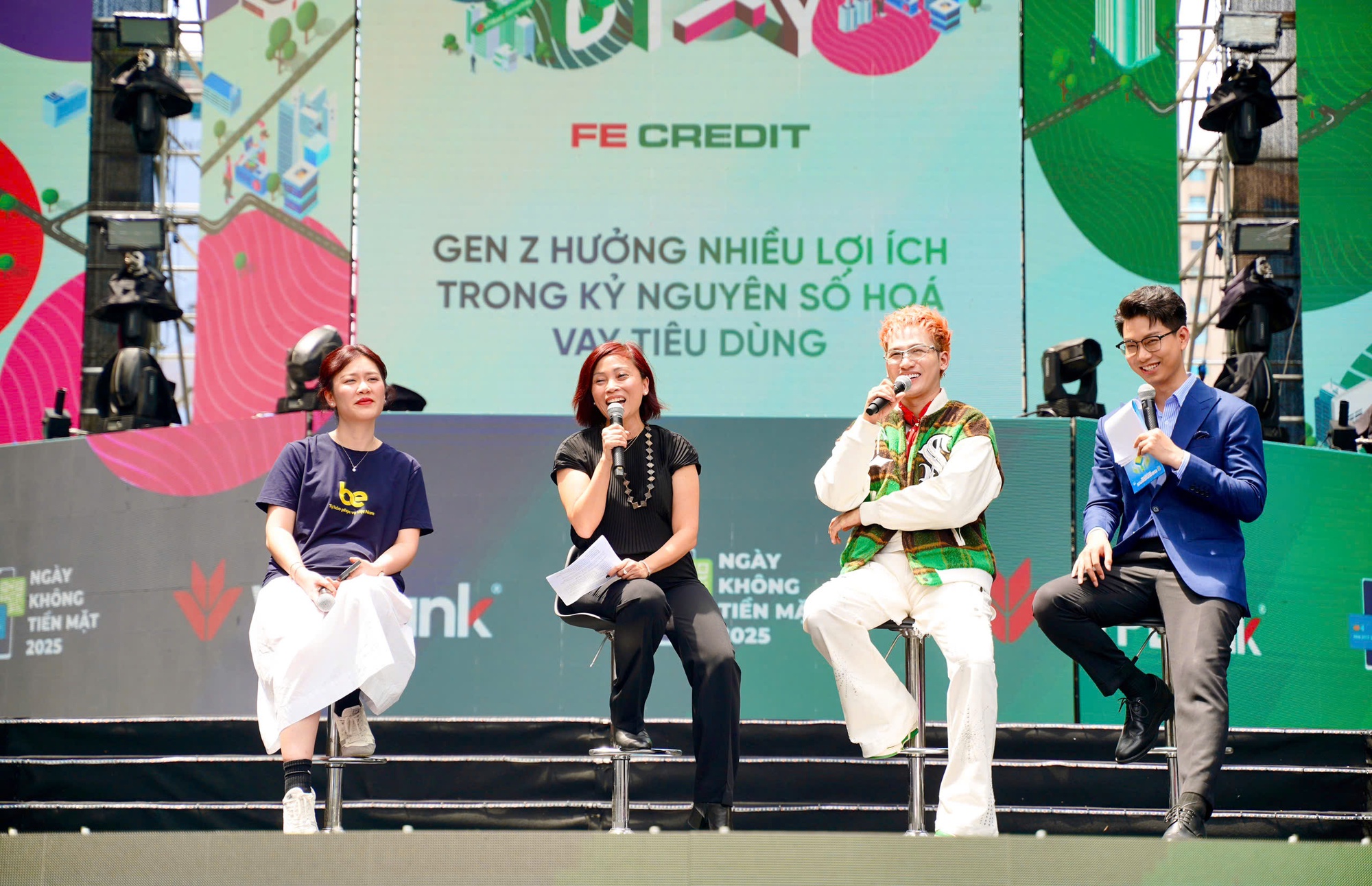 FE CREDIT chinh phục gen Z với ứng dụng tài chính FE ONLINE 2.0- Ảnh 3. FE CREDIT chinh phục gen Z với ứng dụng tài chính FE ONLINE 2.0- Ảnh 3.