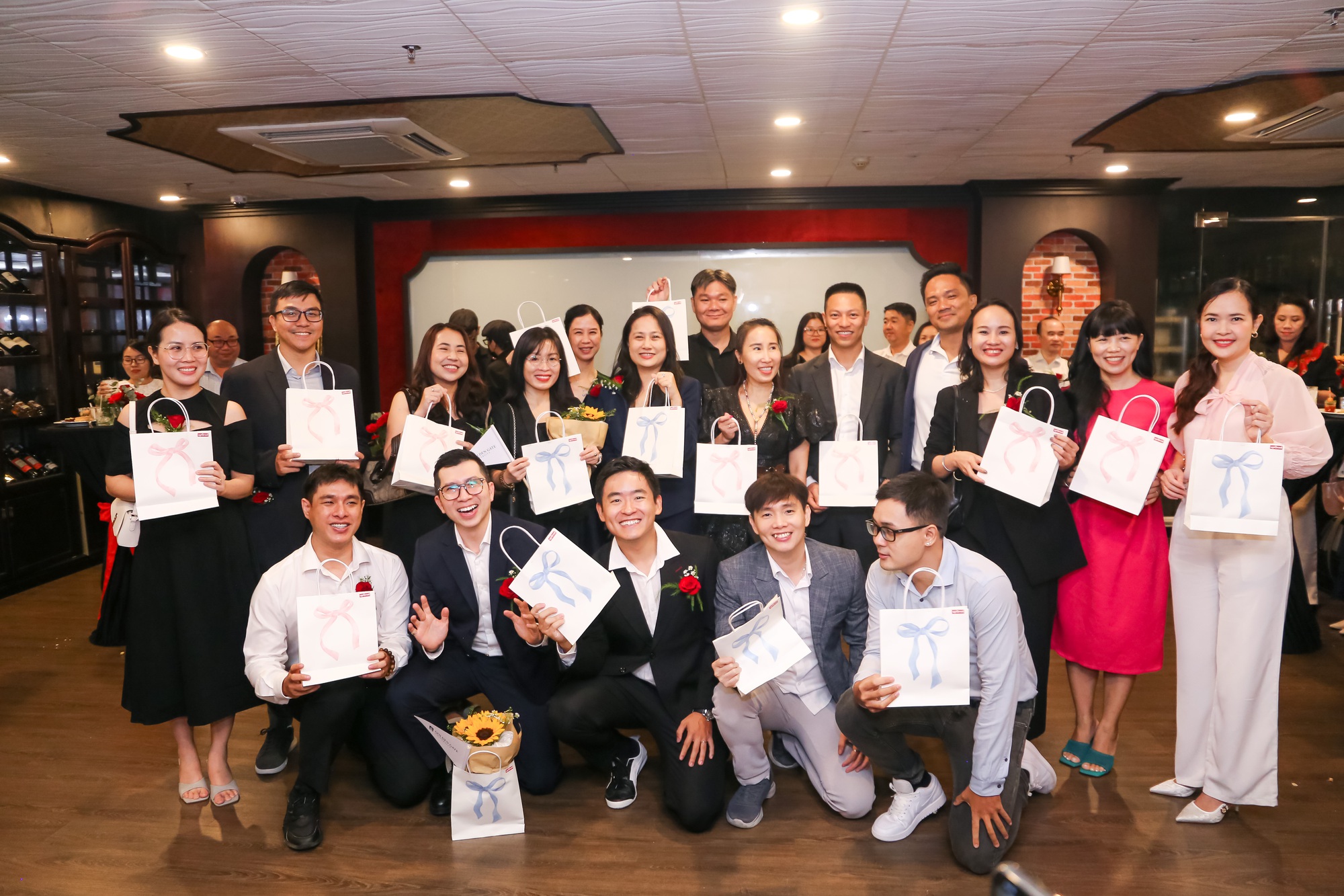 upGrad Việt Nam vinh danh học viên đã tốt nghiệp: Cột mốc tri ân và lan tỏa tri thức- Ảnh 4.
