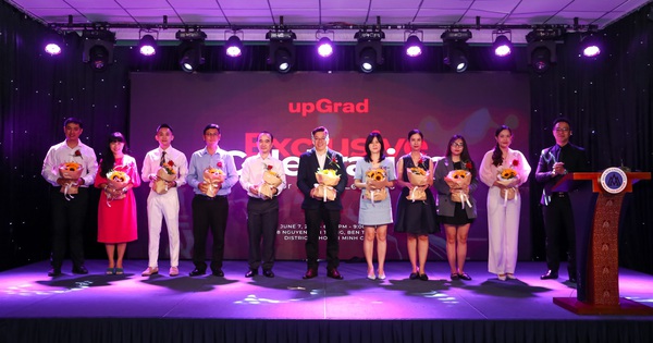 upGrad Việt Nam vinh danh học viên đã tốt nghiệp: Cột mốc tri ân và lan tỏa tri thức- Ảnh 1.