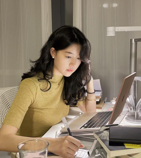 Trốn khỏi thành phố, trở về quê không hổ thẹn: Người trẻ đang dần thay đổi quan niệm về tiền và thành công- Ảnh 2. Trốn khỏi thành phố, trở về quê không hổ thẹn: Người trẻ đang dần thay đổi quan niệm về tiền và thành công- Ảnh 2.