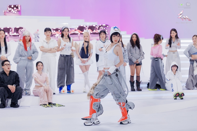 Em Xinh Say Hi bị chê flop, phải dựa hơi Trấn Thành để kéo fame: Chính chủ lên tiếng- Ảnh 4.