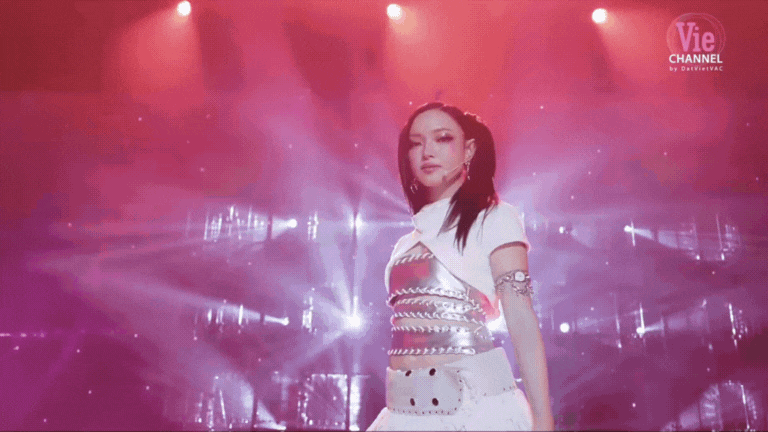 Nhân tố bị “hắt hủi” vì visual “lạc quẻ” nhất Em Xinh bỗng cực hot sau tập 1, đụng đâu hit đấy- Ảnh 1. Nhân tố bị “hắt hủi” vì visual “lạc quẻ” nhất Em Xinh bỗng cực hot sau tập 1, đụng đâu hit đấy- Ảnh 1.