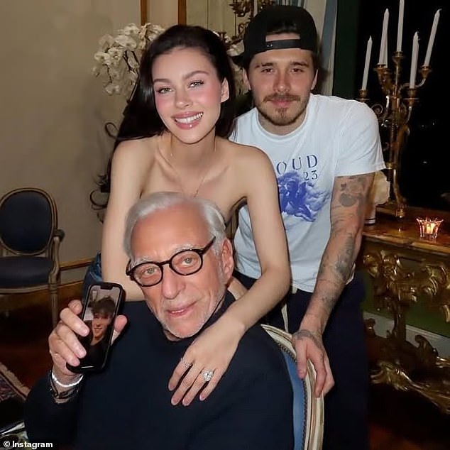 David Beckham và Victoria bị thông gia chê "keo kiệt"- Ảnh 1.