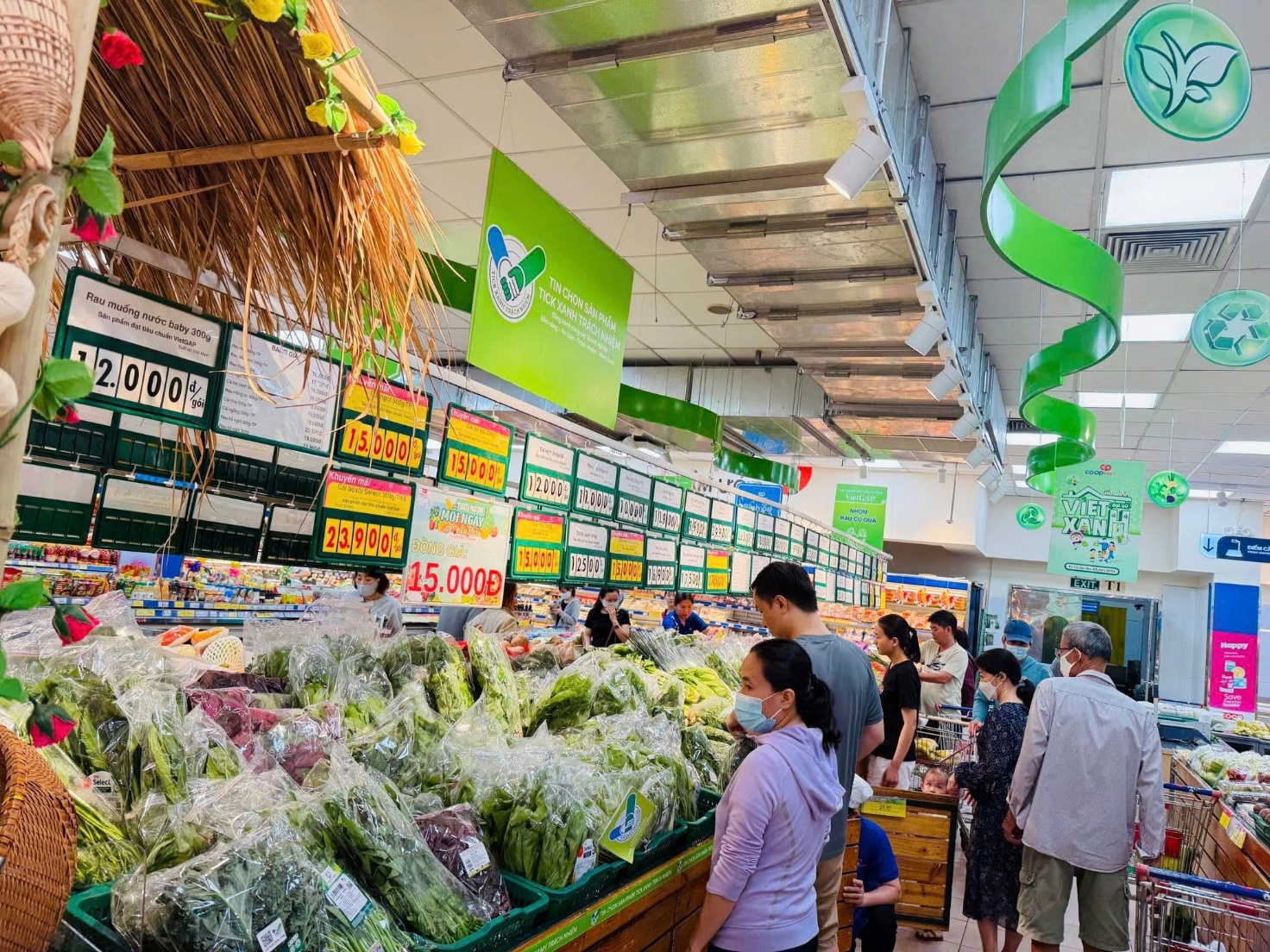 Hàng ngàn gia đình Việt đến Co.opmart trải nghiệm đại sứ xanh- Ảnh 4.