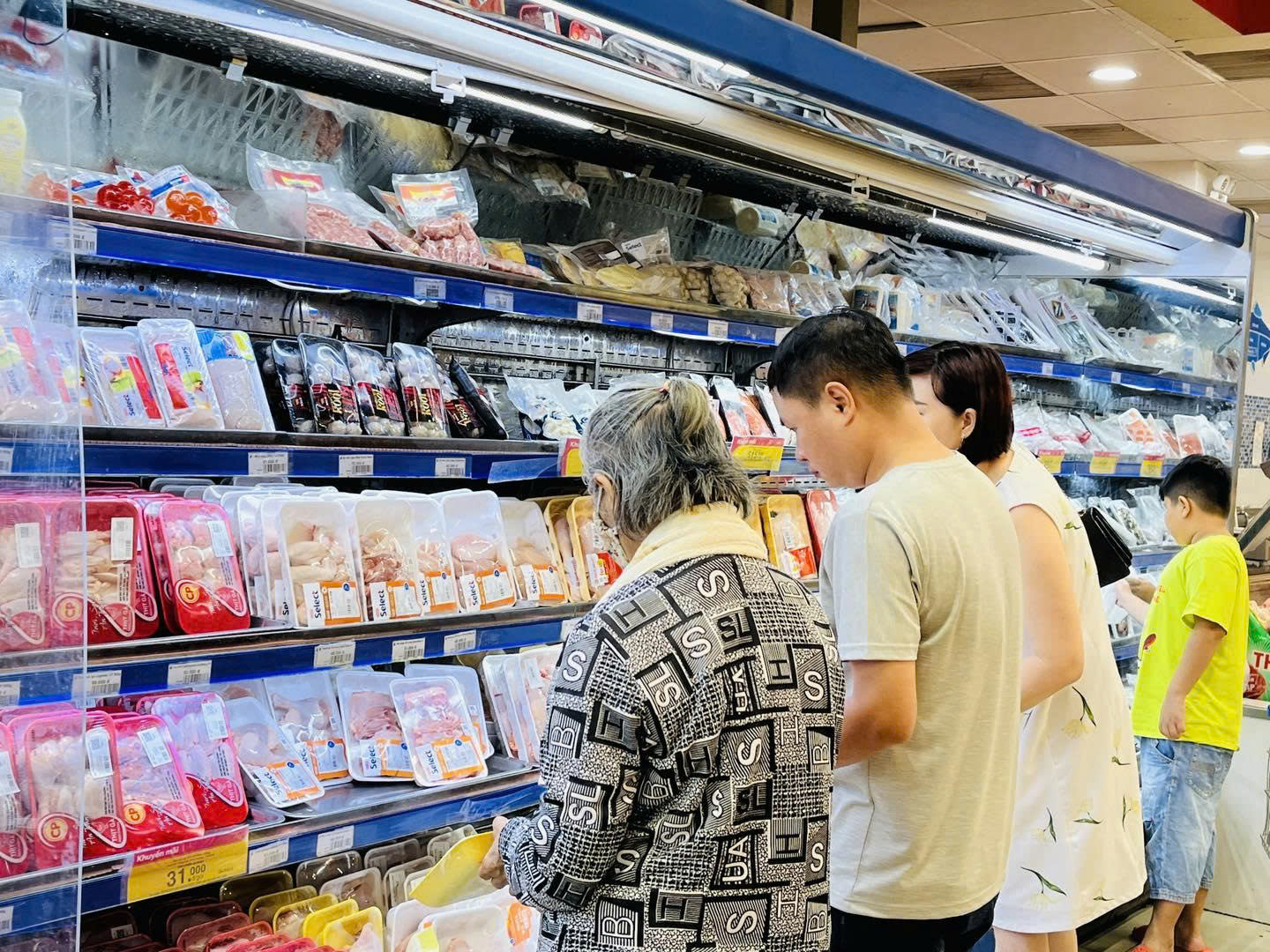 Hàng ngàn gia đình Việt đến Co.opmart trải nghiệm đại sứ xanh- Ảnh 5.