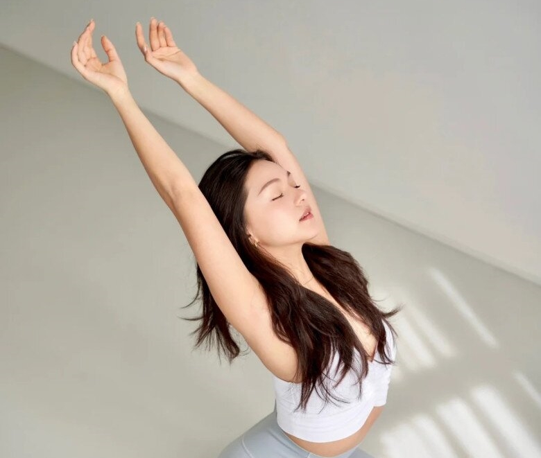 Phương pháp thở 10 giây kích hoạt đốt cháy mỡ ở phụ nữ sau tuổi 50- Ảnh 3.