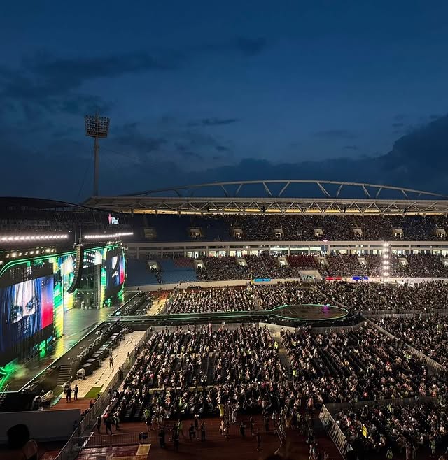+1 “máy yêu Việt Nam” sau concert với G-Dragon: Vừa diễn xong là "đi ăn phở", chưa chia xa đã nhớ thật nhiều- Ảnh 5. +1 “máy yêu Việt Nam” sau concert với G-Dragon: Vừa diễn xong là "đi ăn phở", chưa chia xa đã nhớ thật nhiều- Ảnh 5.