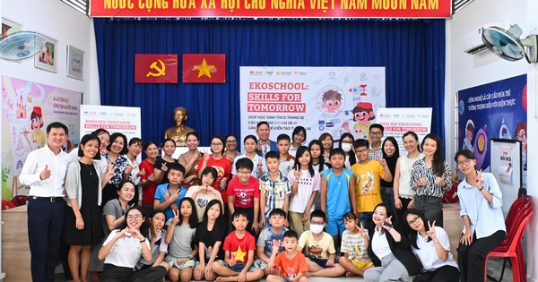 Công ty Coca-Cola Việt Nam tổ chức lớp học STEAM và AI miễn phí- Ảnh 1.
