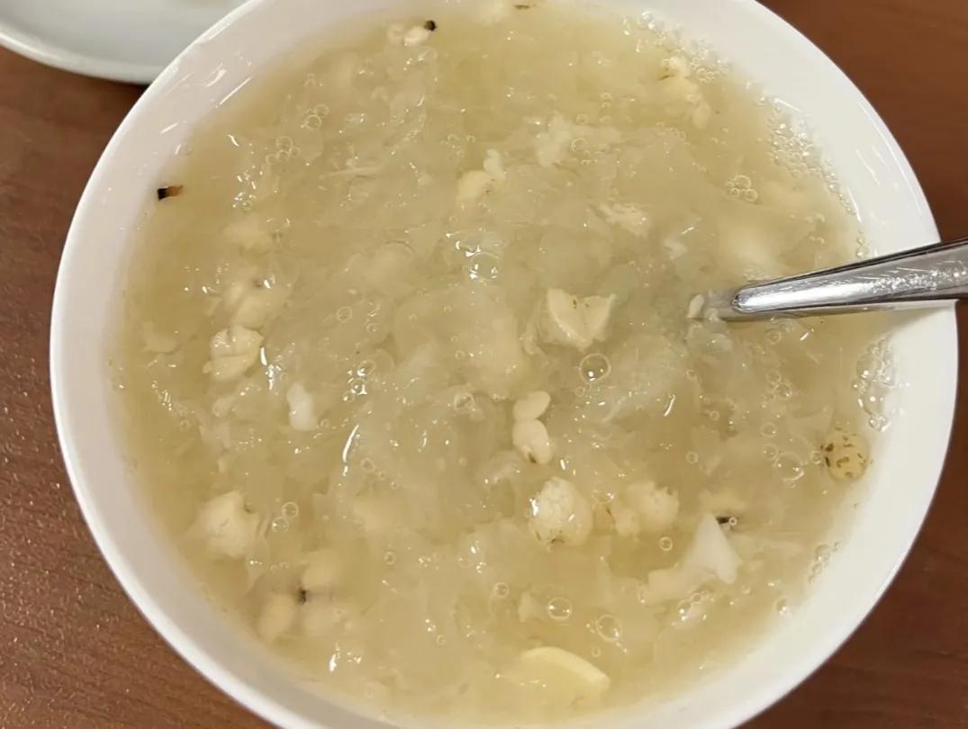 Hè đến, đừng bỏ qua món ăn trắng tinh mát lành này: "Quét sạch" lá phổi, thở dễ, ngủ sâu, da đẹp lên từng ngày!- Ảnh 5.