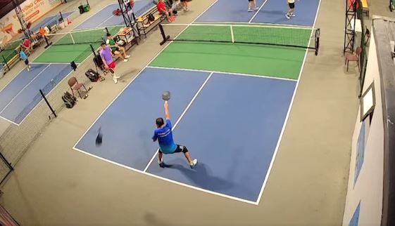 Video Pickleball: Smash khủng khiếp thế này thì ai dám đỡ- Ảnh 2. Video Pickleball: Smash khủng khiếp thế này thì ai dám đỡ- Ảnh 2.