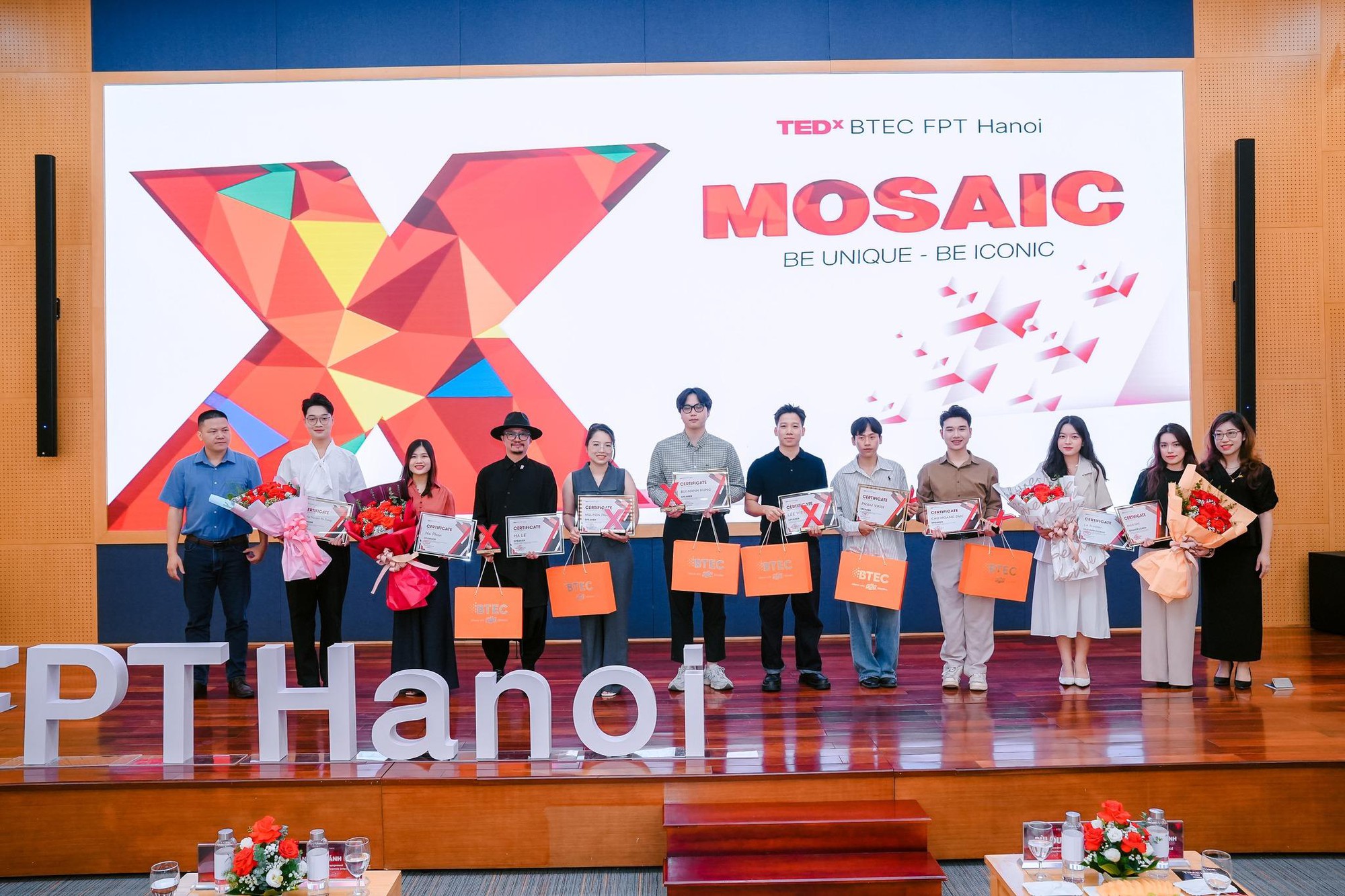 Sinh viên FPT BTEC tổ chức TEDx: Học từ trải nghiệm thật- Ảnh 3. Sinh viên FPT BTEC tổ chức TEDx: Học từ trải nghiệm thật- Ảnh 3.