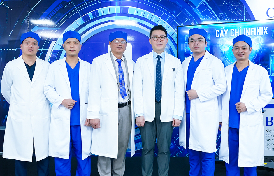 BS Nguyễn Hùng Nghĩa: Bác sĩ chữa lành những tự ti về ngoại hình- Ảnh 3.