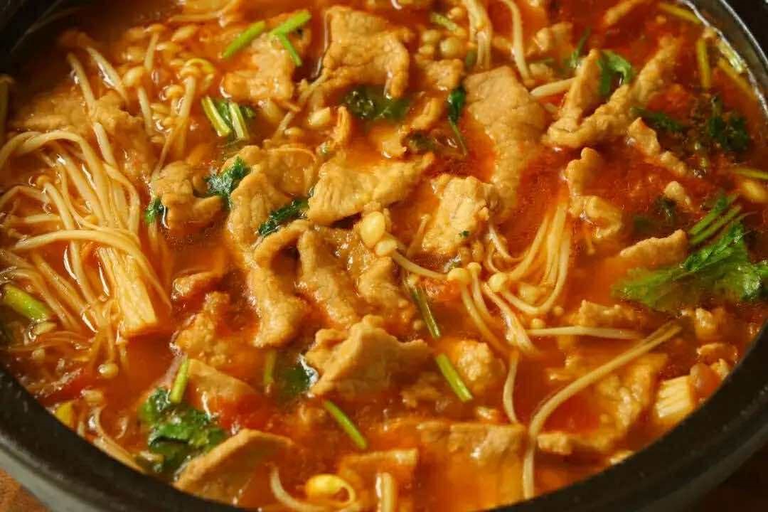 Bữa tối nấu món ăn này 10 phút là xong: Có thịt và rau, nước dùng rất ngon cực hợp với cơm- Ảnh 6.