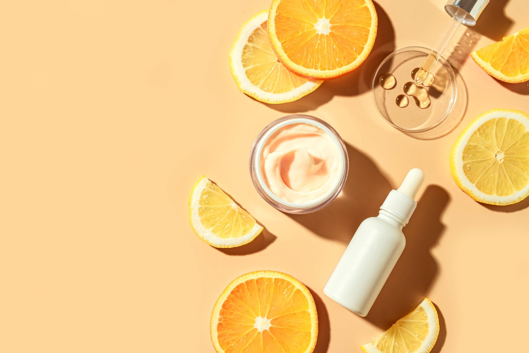 Phụ nữ sau tuổi 30 cứ duy trì 3 thói quen này đảm bảo da giảm nếp nhăn, collagen được kích thích sản sinh mạnh- Ảnh 3.