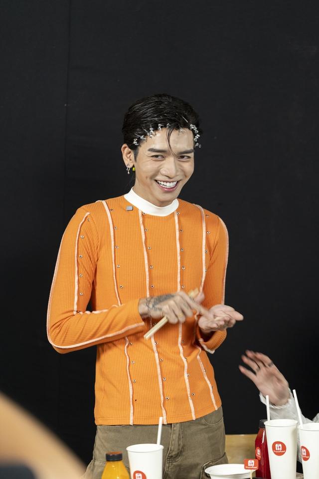 Soi hậu trường "ngã ngửa" chỉ toàn ăn với uống của B.O.F, mà xem sao cũng thấy đói đói- Ảnh 5.