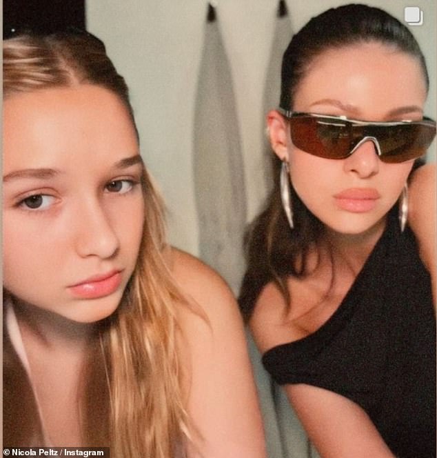 Tiểu thư Harper Beckham lớn lên xinh xuất sắc, sẽ khiến anh cả “quay xe” về với gia đình?- Ảnh 10.