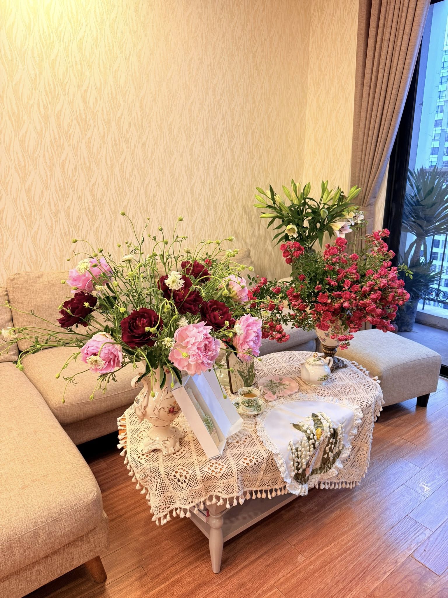 Quý cô Hà thành mê cắm hoa, thích căn nhà ướp hương tự nhiên hơn bất kì mùi nước hoa đắt tiền nào khác!- Ảnh 17.