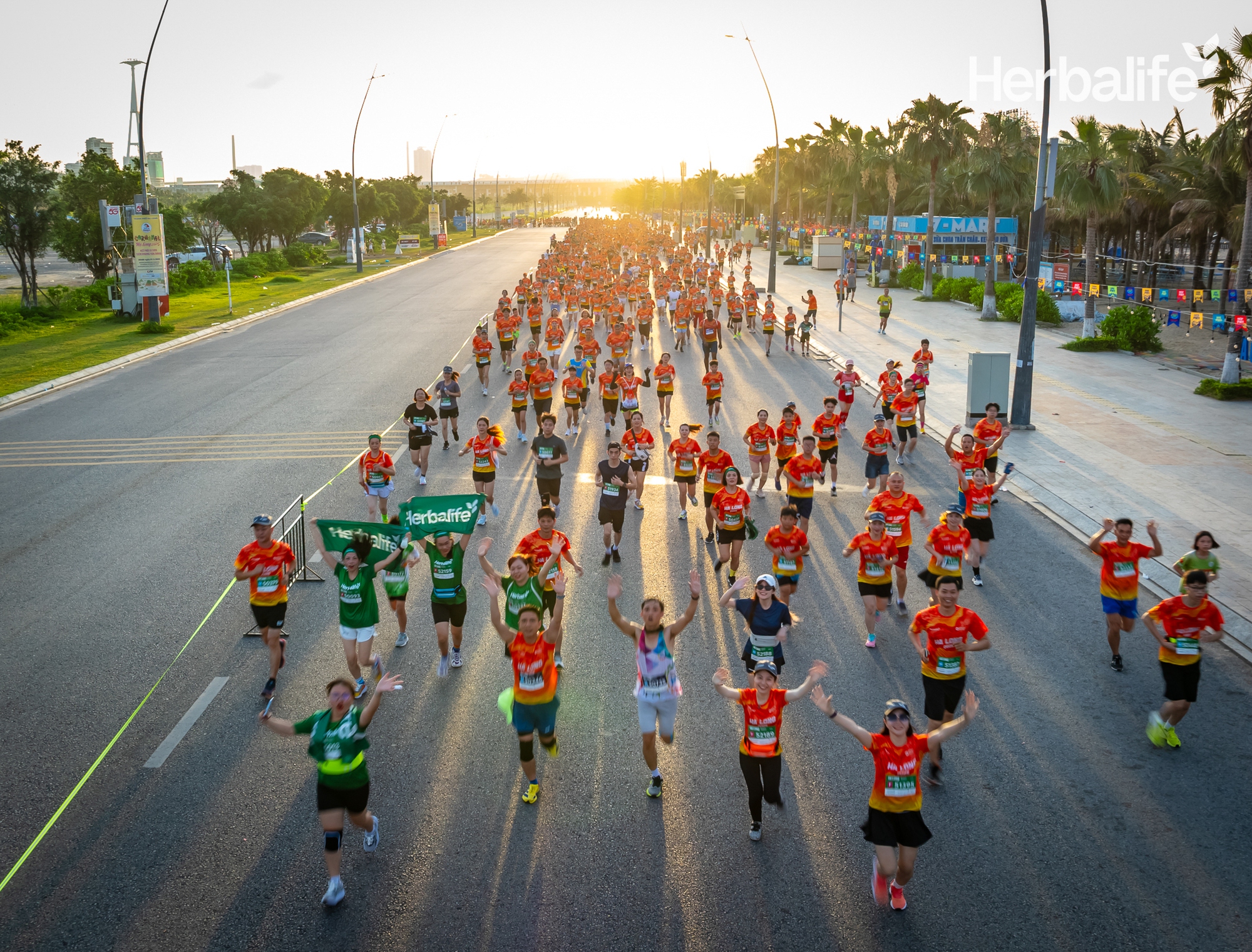Herbalife Việt Nam tiếp tục đồng hành cùng VnExpress Marathon Hạ Long 2025- Ảnh 10. Herbalife Việt Nam tiếp tục đồng hành cùng VnExpress Marathon Hạ Long 2025- Ảnh 10.