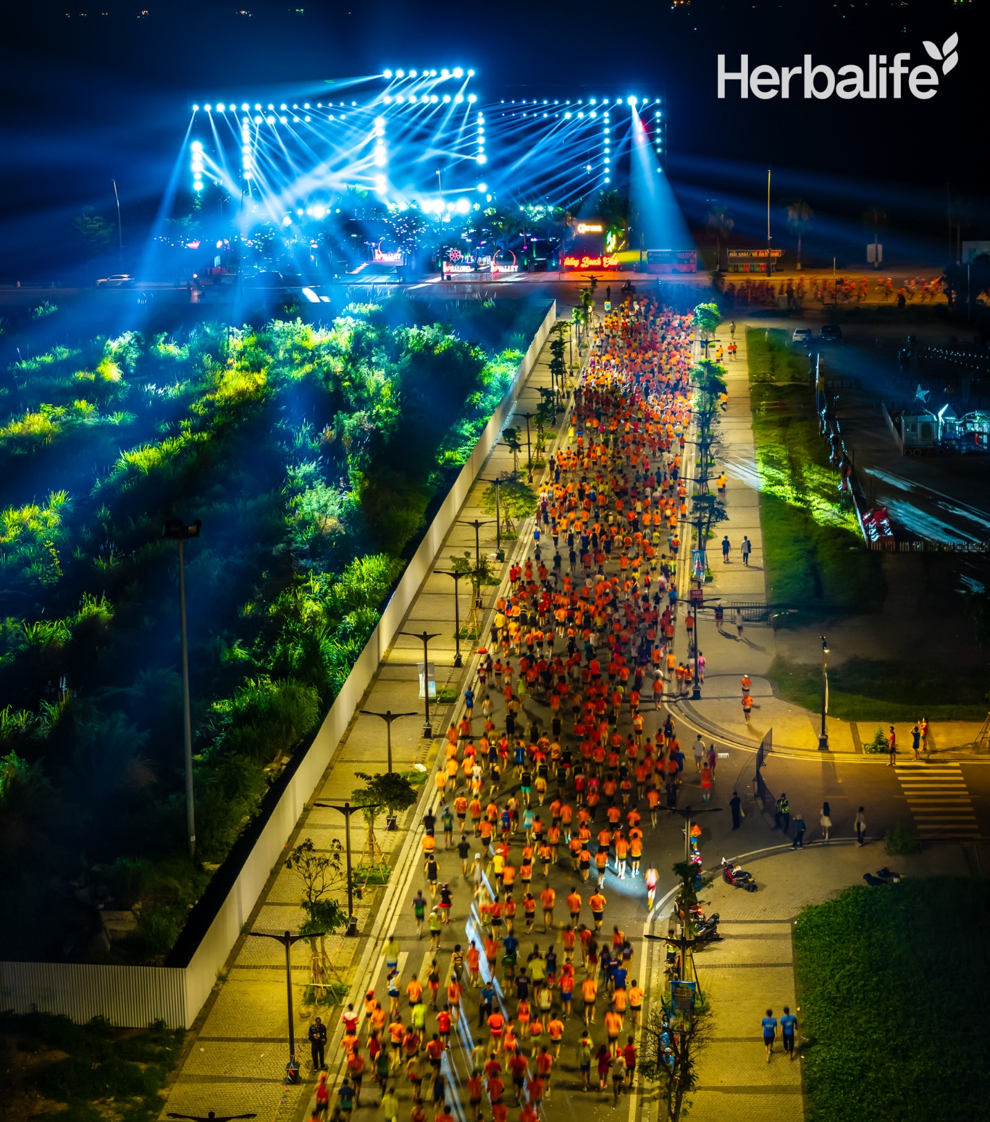 Herbalife Việt Nam tiếp tục đồng hành cùng VnExpress Marathon Hạ Long 2025- Ảnh 5. Herbalife Việt Nam tiếp tục đồng hành cùng VnExpress Marathon Hạ Long 2025- Ảnh 5.