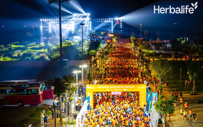 Herbalife Việt Nam tiếp tục đồng hành cùng VnExpress Marathon Hạ Long 2025- Ảnh 1. Herbalife Việt Nam tiếp tục đồng hành cùng VnExpress Marathon Hạ Long 2025- Ảnh 1.