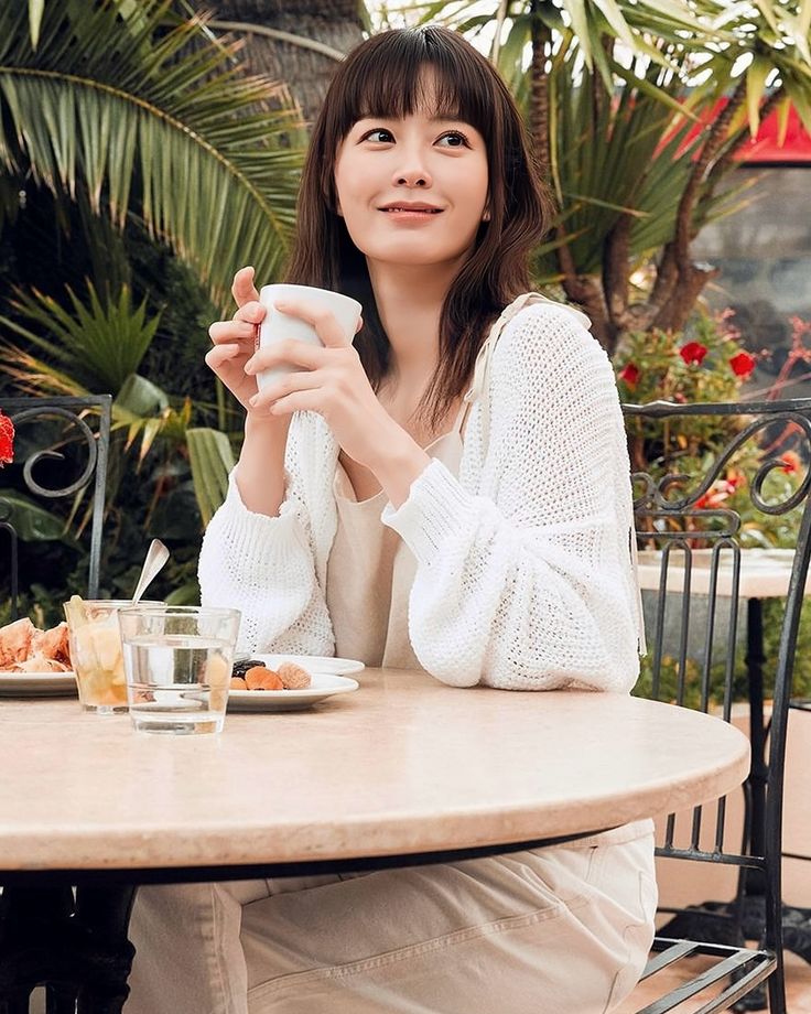 Từ sống bốc đồng đến biết giữ tiền: Cách tôi quản lý tài chính tỉnh táo sau tuổi 40- Ảnh 1.