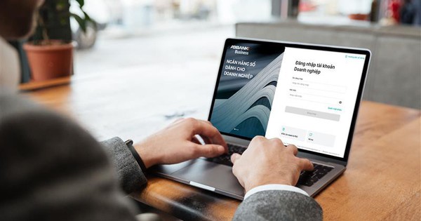 ABBANK trao hàng ngàn quà tặng và cơ hội trúng ô tô cho doanh nghiệp SME- Ảnh 1. ABBANK trao hàng ngàn quà tặng và cơ hội trúng ô tô cho doanh nghiệp SME- Ảnh 1.