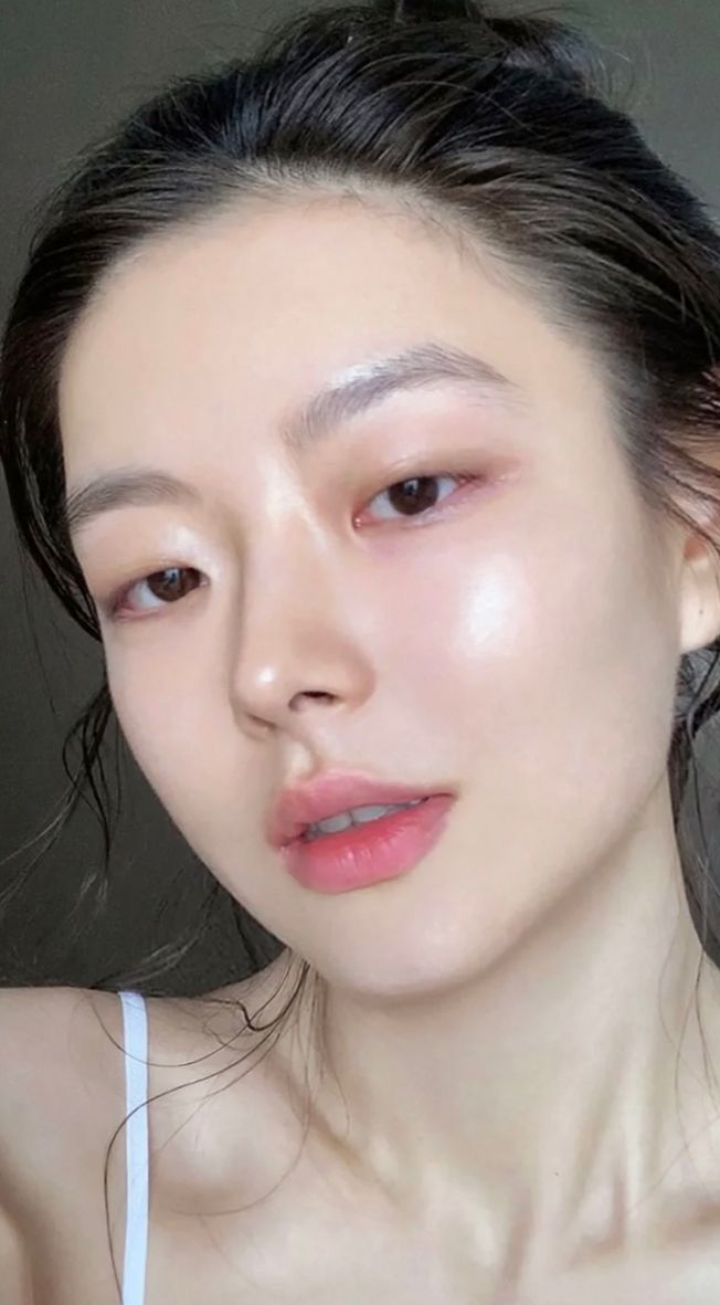 Mùa hè đừng chỉ bôi kem chống nắng, ăn những món này mỗi ngày cũng giúp da chống tia UV, tăng collagen và căng bóng- Ảnh 5.
